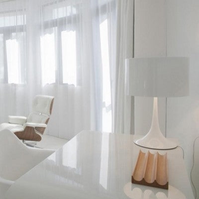 Lampe de chevet moderne