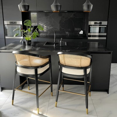 Comment choisir le Tabouret de Cuisine Idéal pour Votre Îlot?