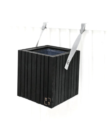 GrowOn hanging planter - Squarely 