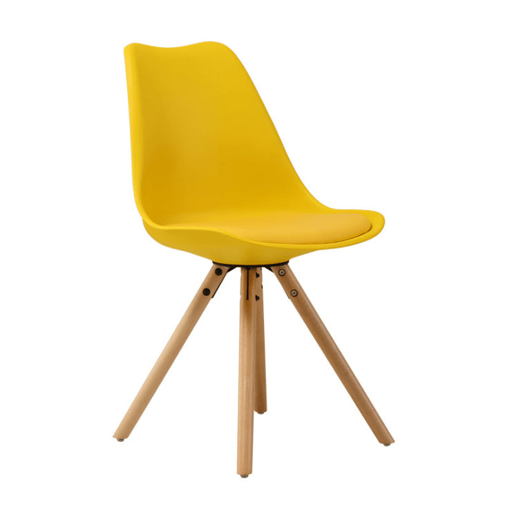 Emina Chair