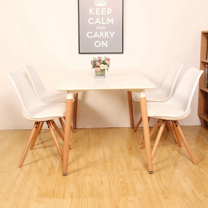 Emina Chair