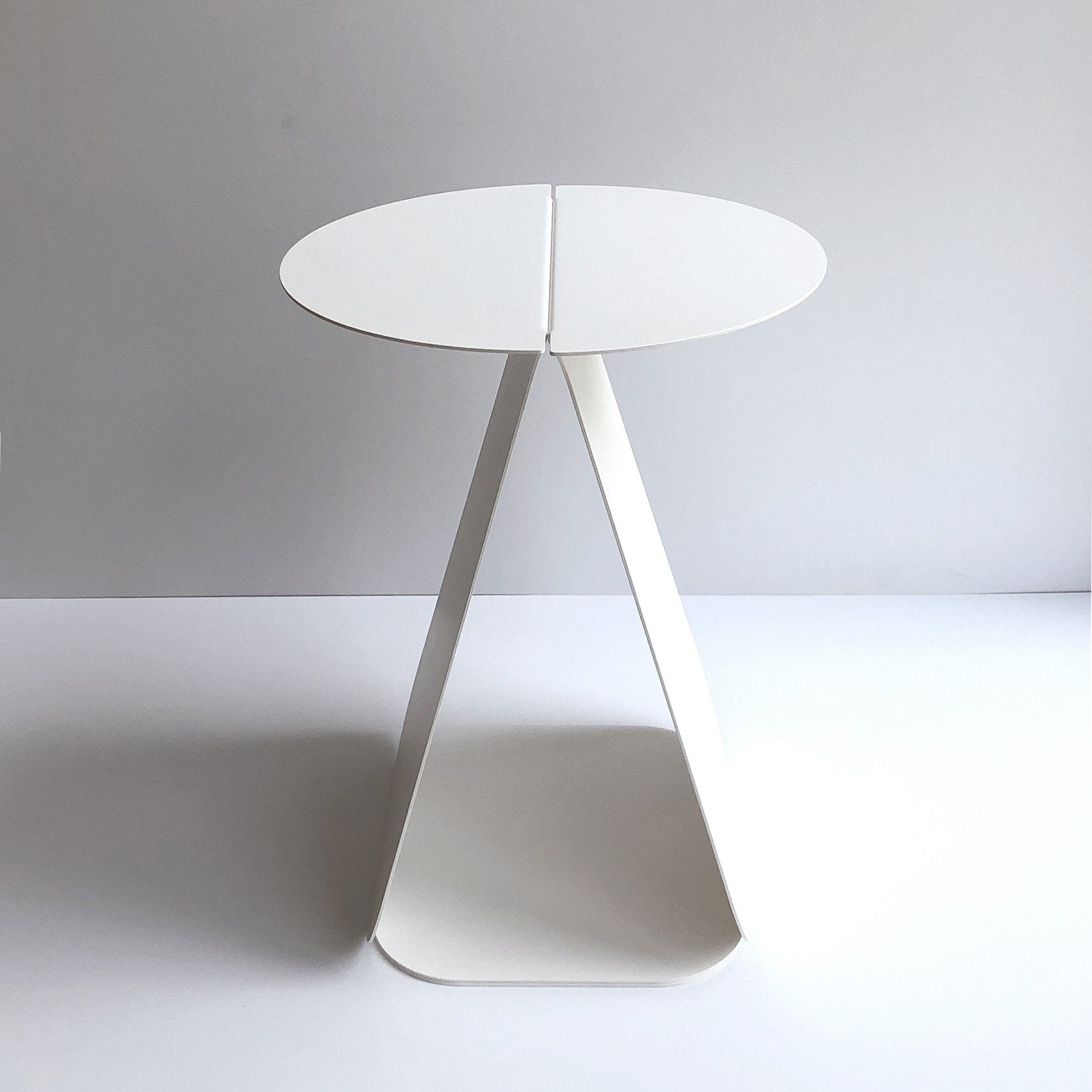 YOUMY round side table - Mlle JO
