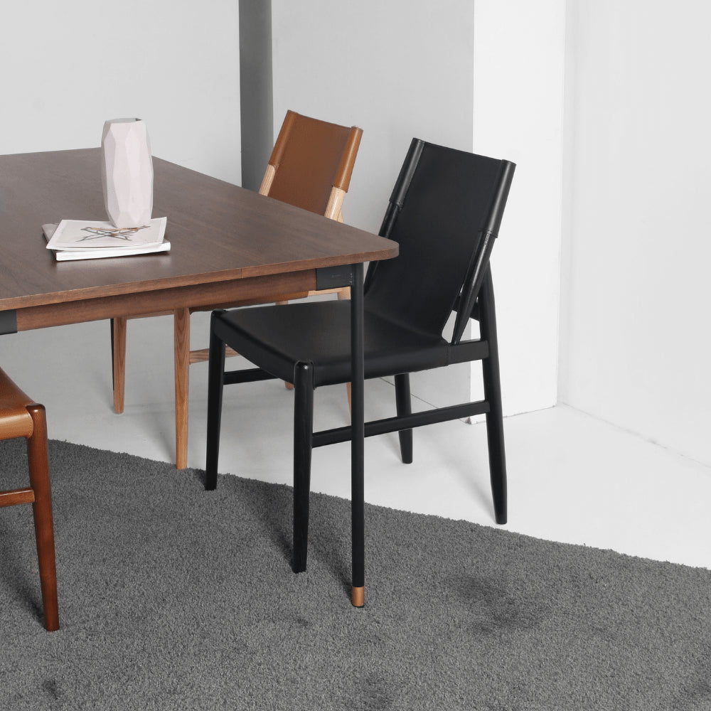 Harmonia Wood and leather chair