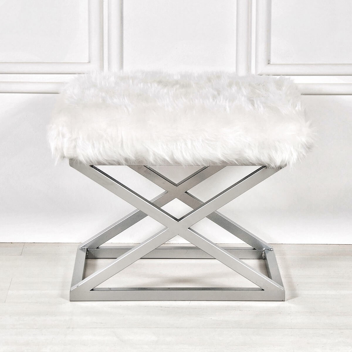 Capraz Plush Silver
White Pouffe Modern Upholstered Ottoman