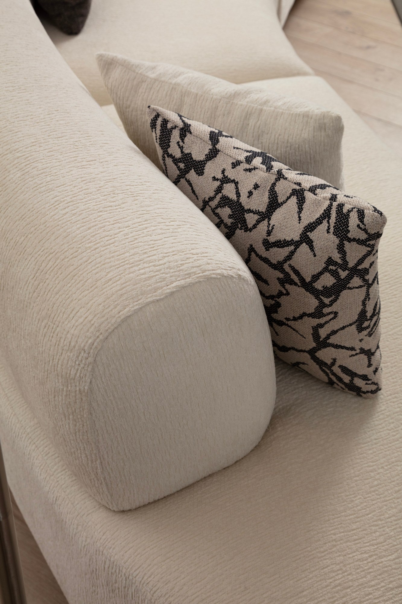 Pars – Cream L Shape Corner Sofa | Designer Sectional for Living Room