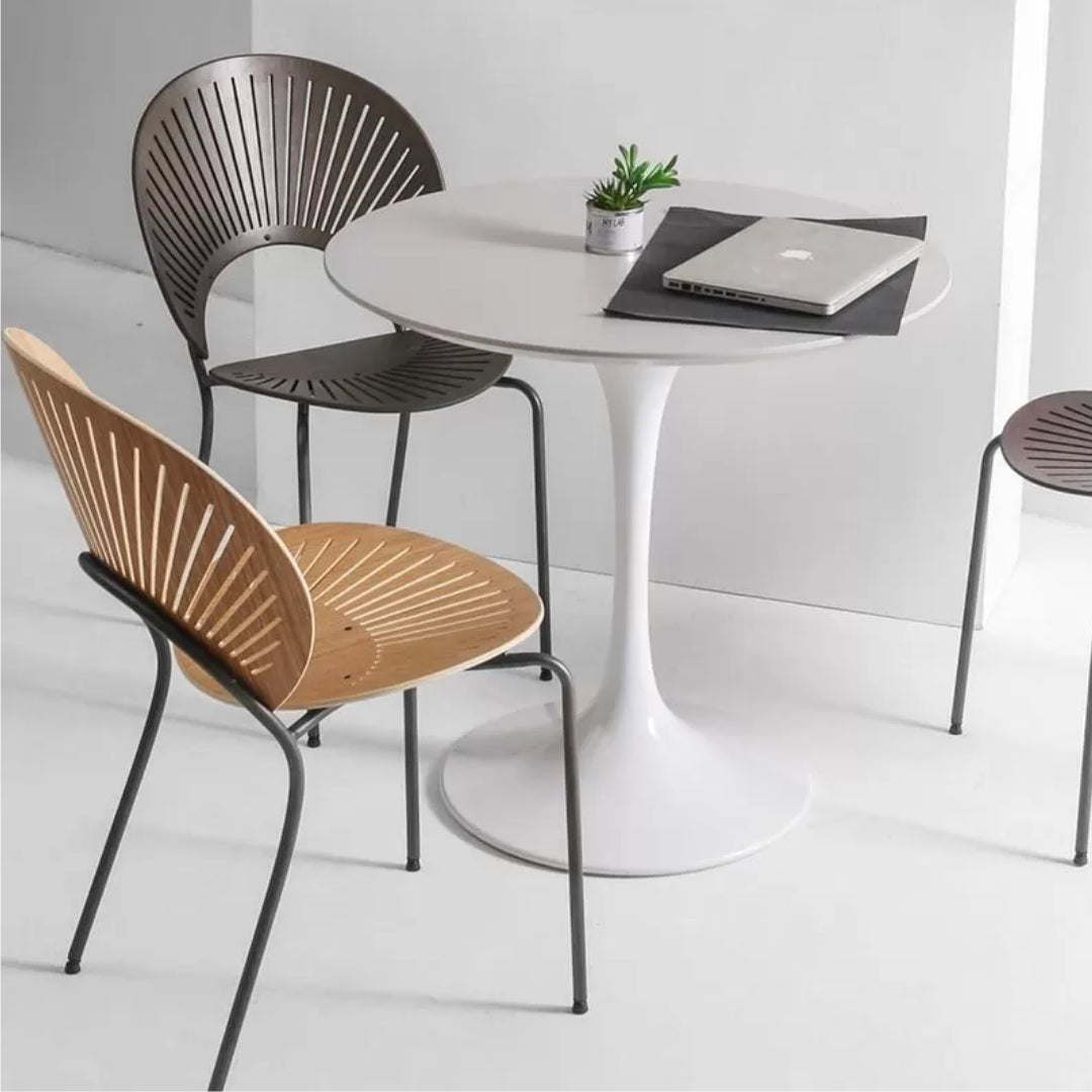 Shelly chair