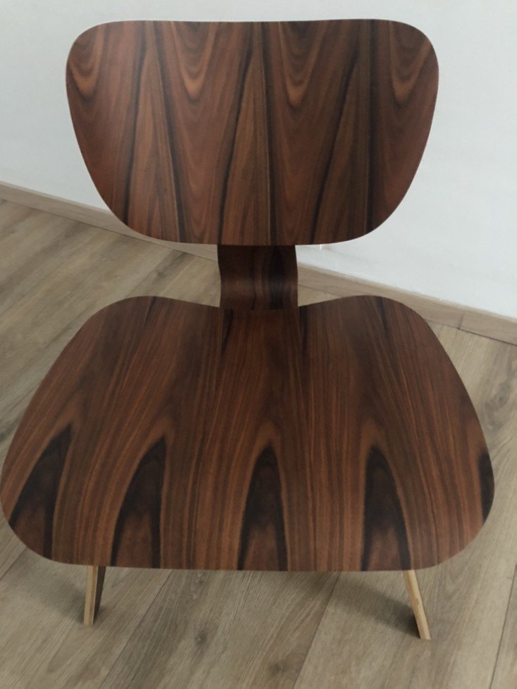 Lowak Chair 
