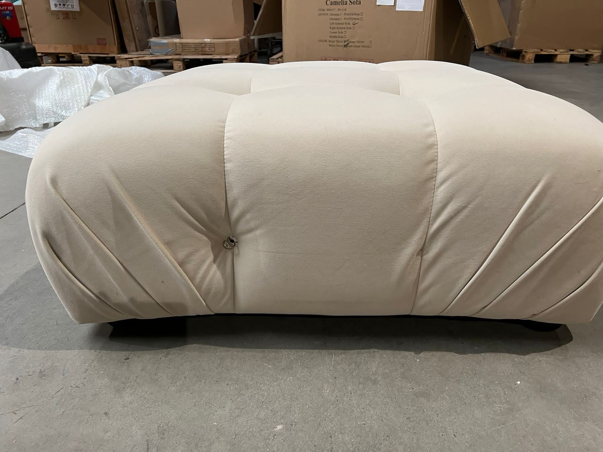Camelia 2-seater sofa