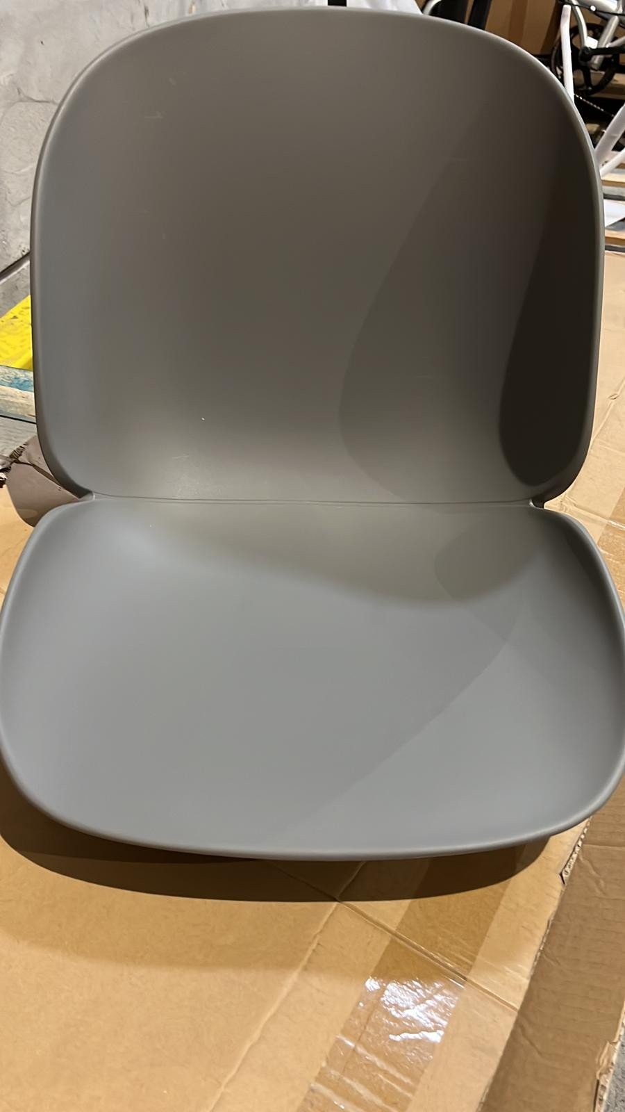 Beetle Plastic Chair - Gubi Inspiration
