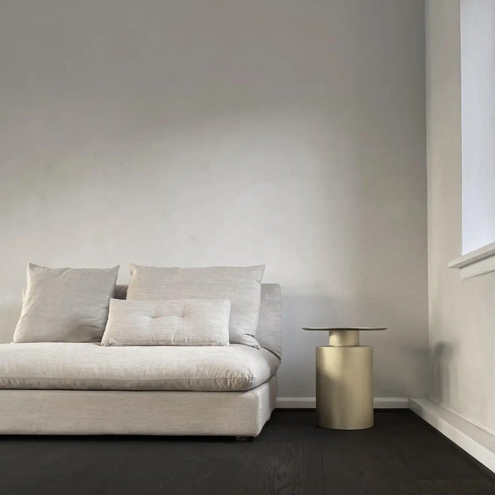 Tont coffee table