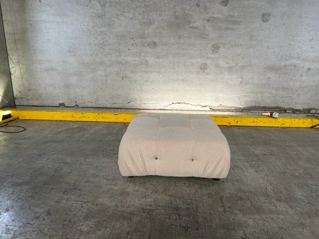Camelia 2-seater sofa