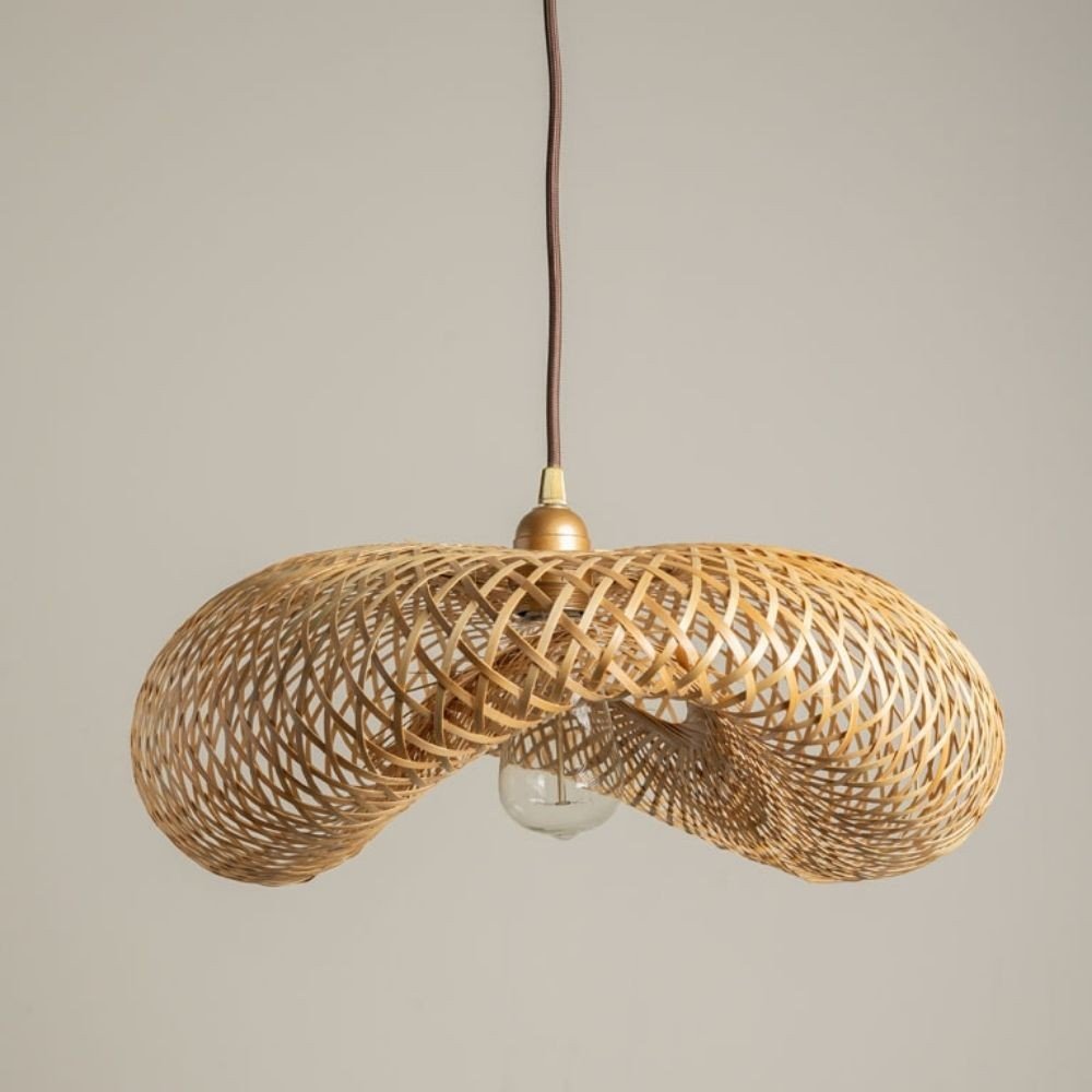 Bamboo pendant lamp