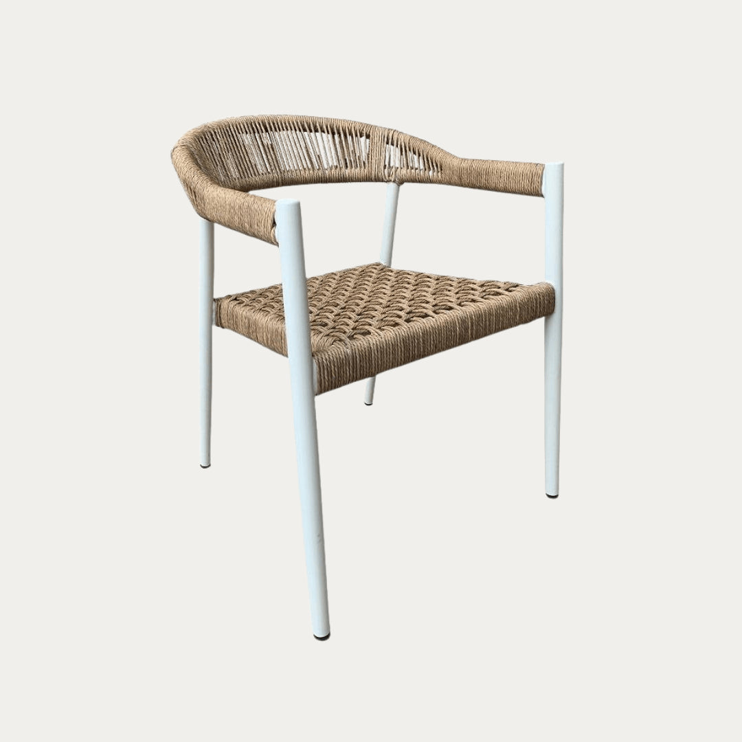 Modern outdoor chair in woven rattan Tressa