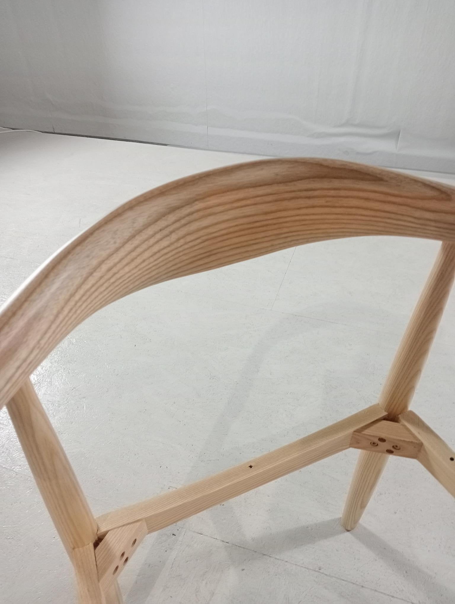 Set of 2 Elbow chairs in natural wood with cognac seat - Outlet 723