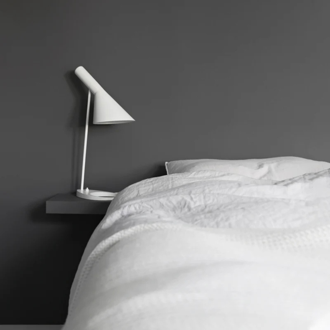AGI Desk Lamp