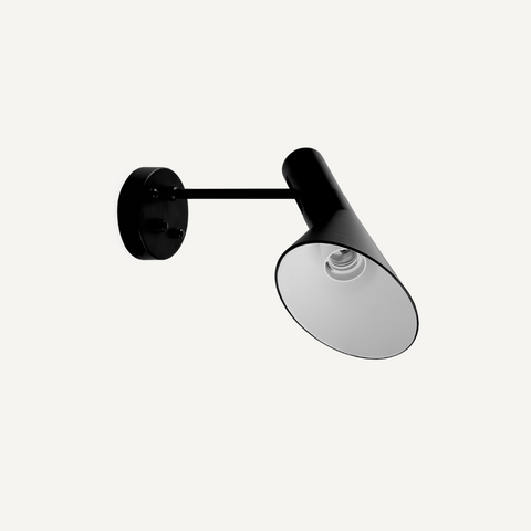 AGI Wall Light