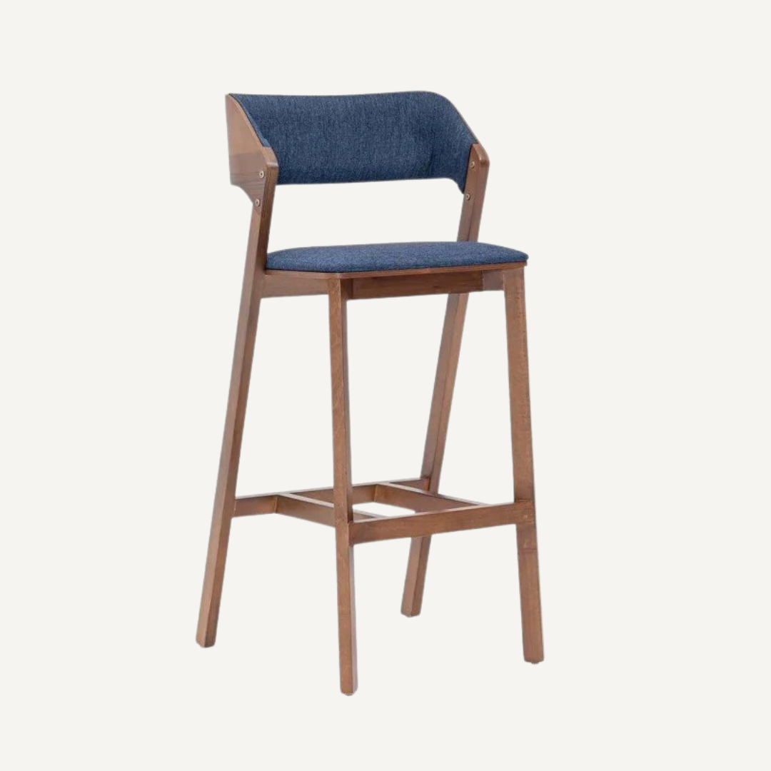 Chaise haute design en bois Ashes