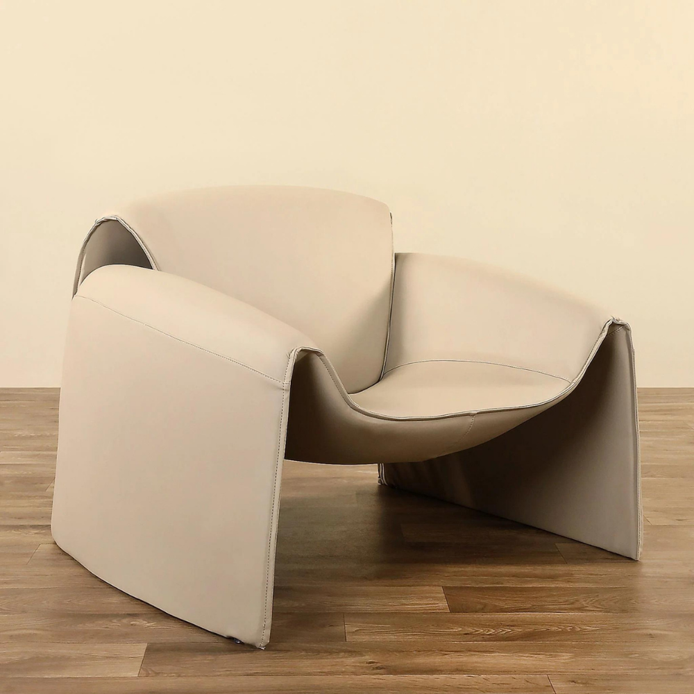 Trendy low lounge chair Blissi
