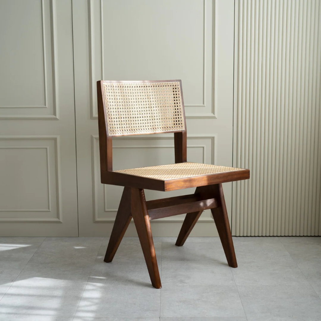 Jeanne chair without armrests