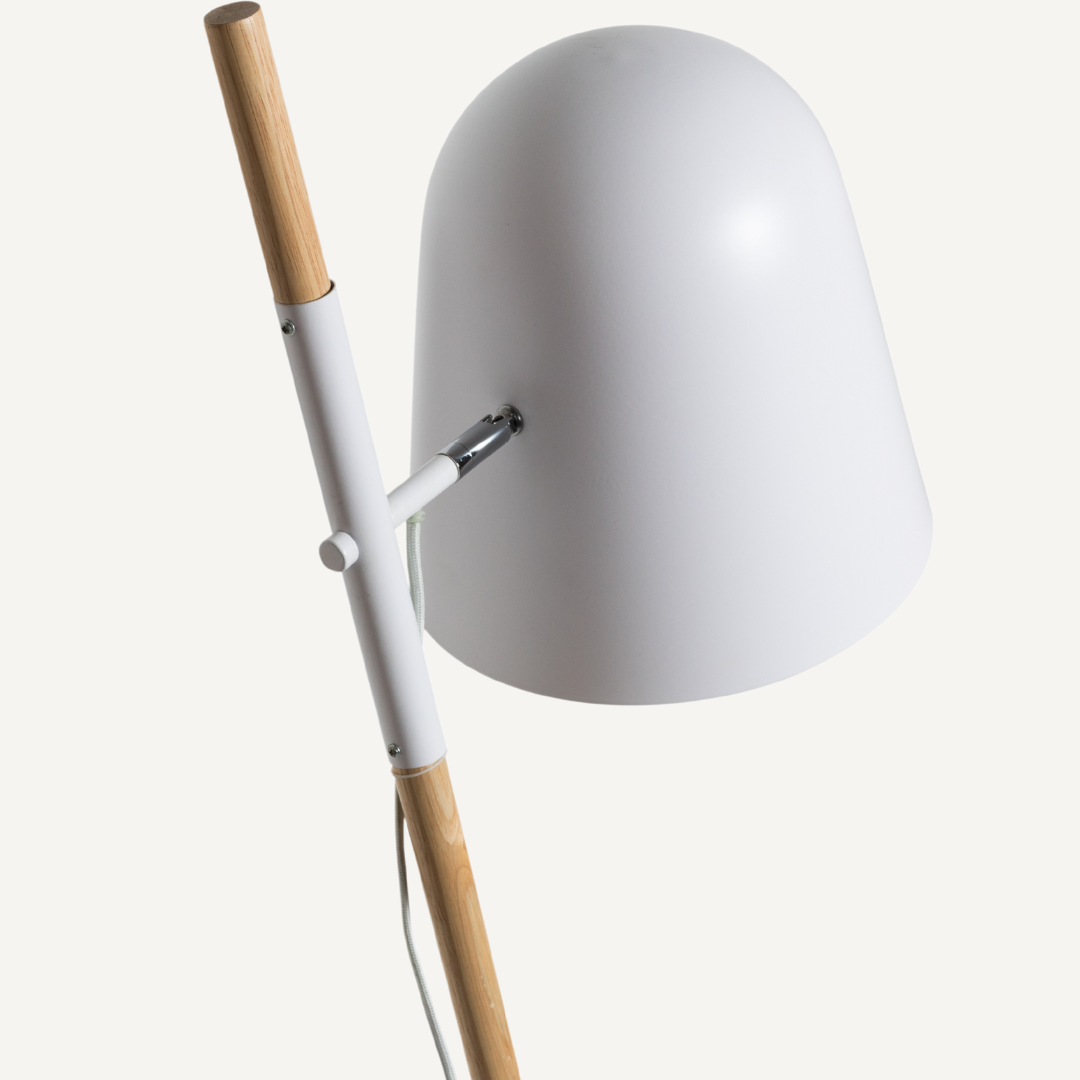 Giraffe Floor Lamp