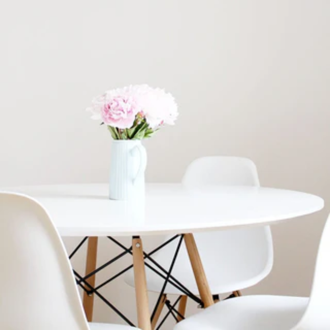 Round Table Slimka