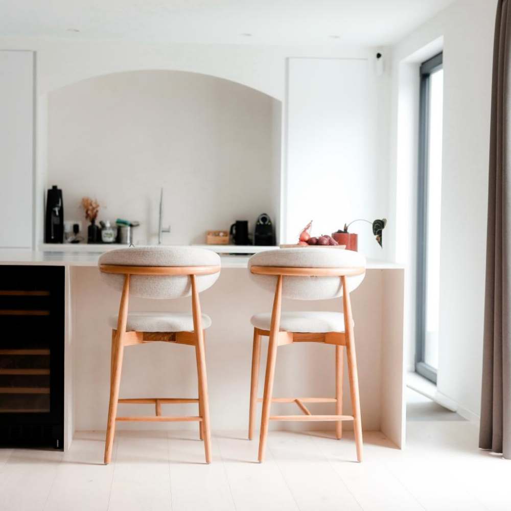 Altessi wooden design bar stool