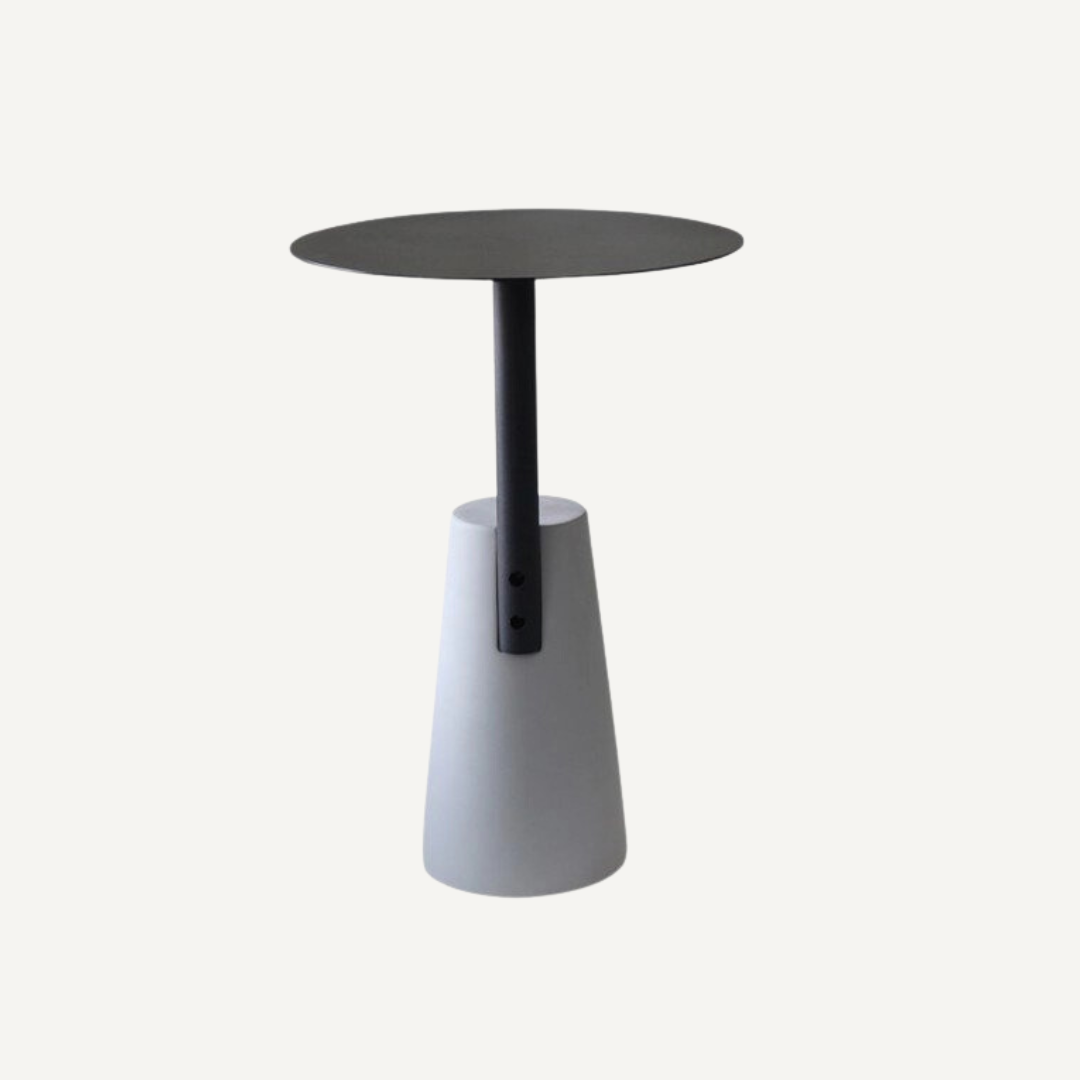 Terra concrete coffee table
