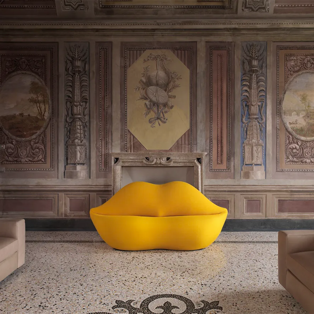 Red Lips Bocca Sofa