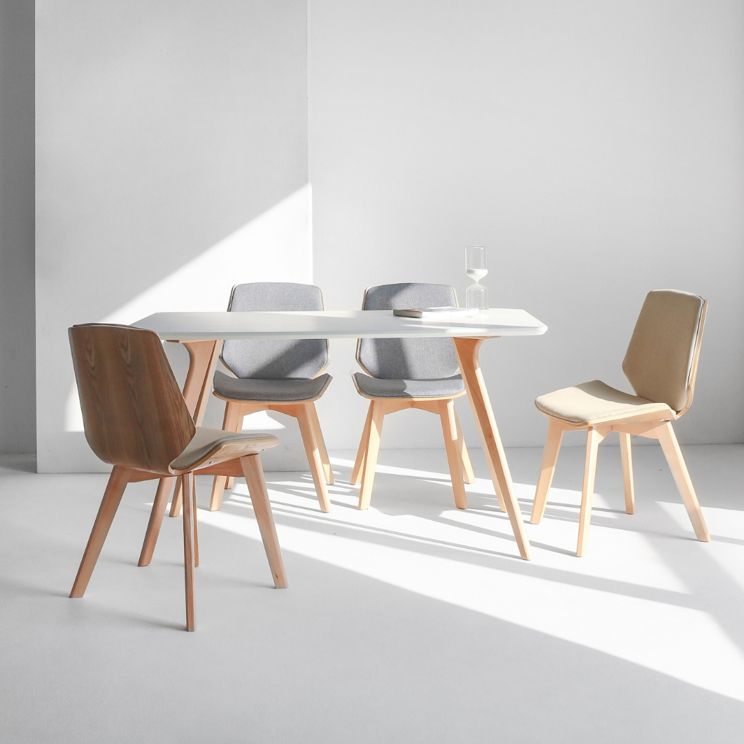 Moderna chair