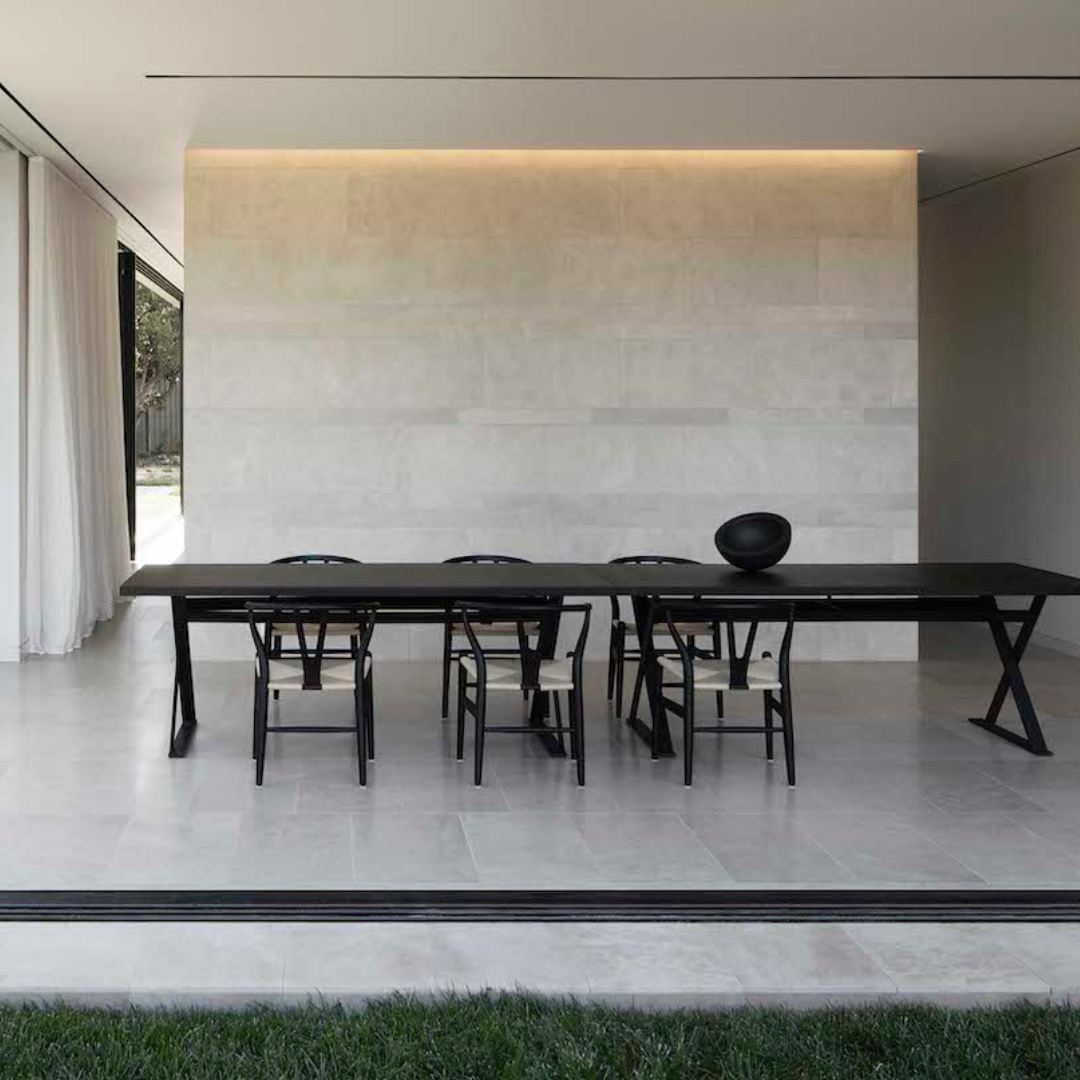 Dizo Iconic chair