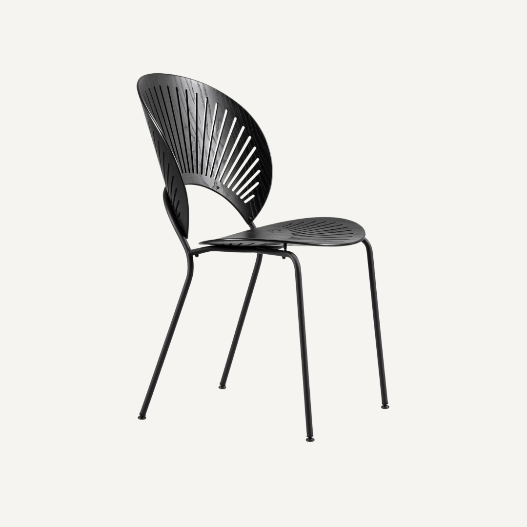 Shelly wooden chair