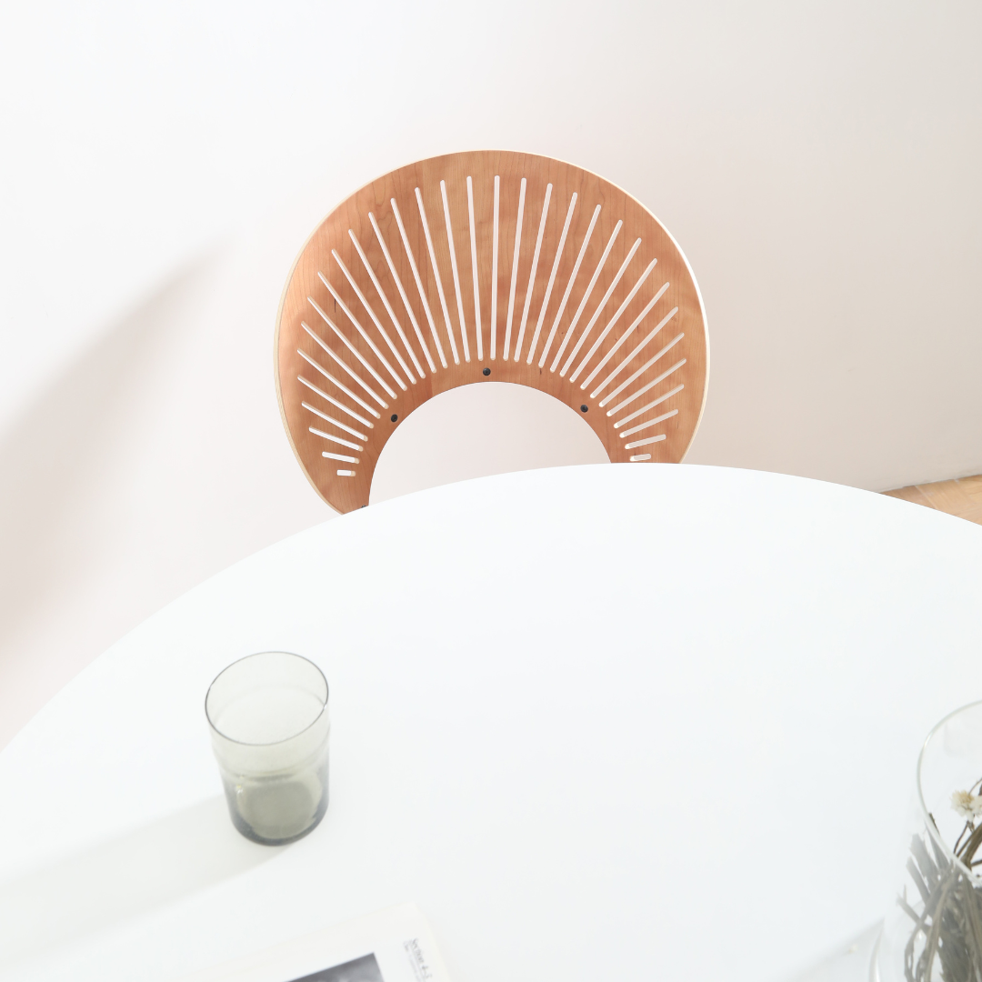 Shelly wooden chair