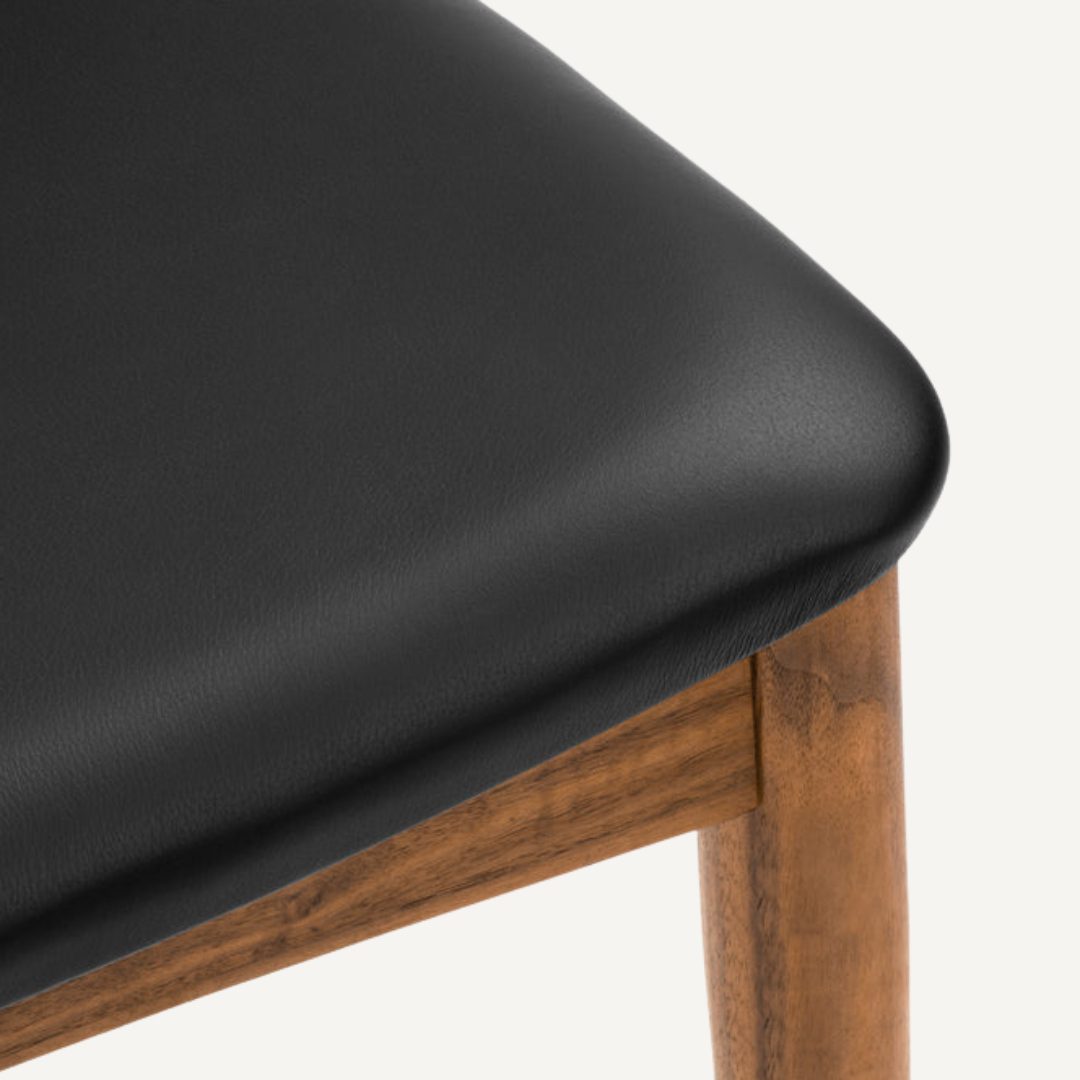 Elbow chair  Ch20 Hans wegner