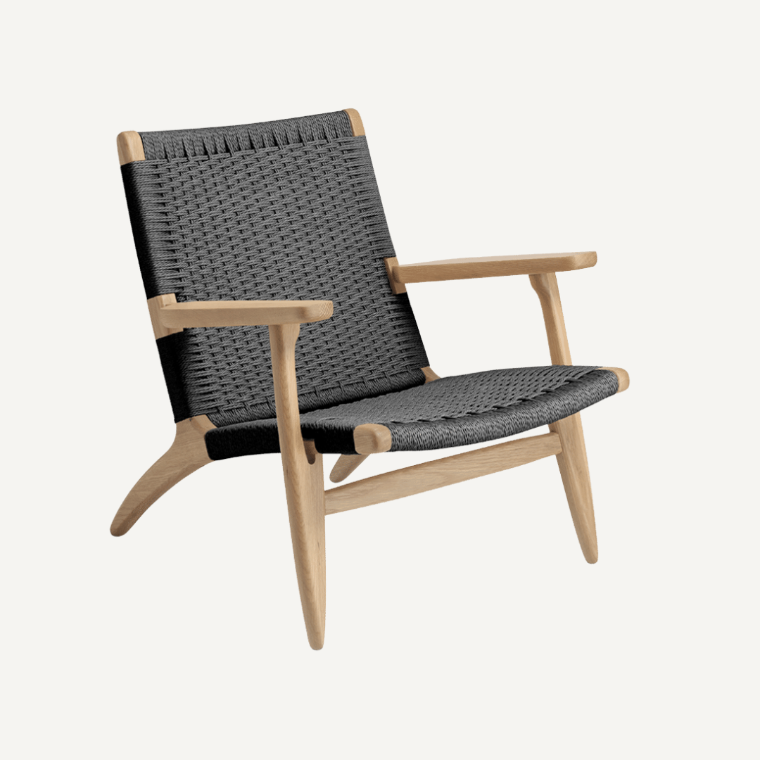 Hans Wegner CH25 lounge chair
