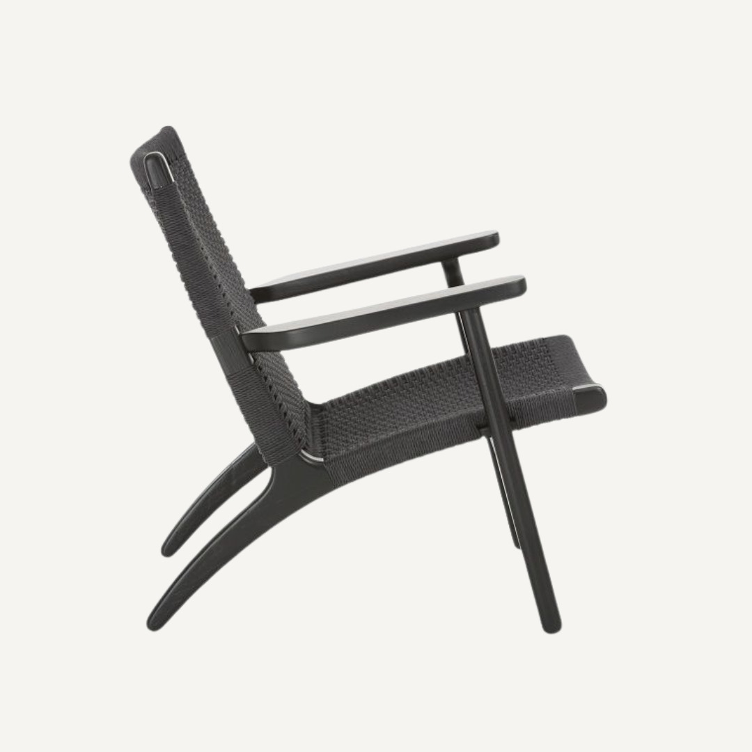 Hans Wegner CH25 lounge chair