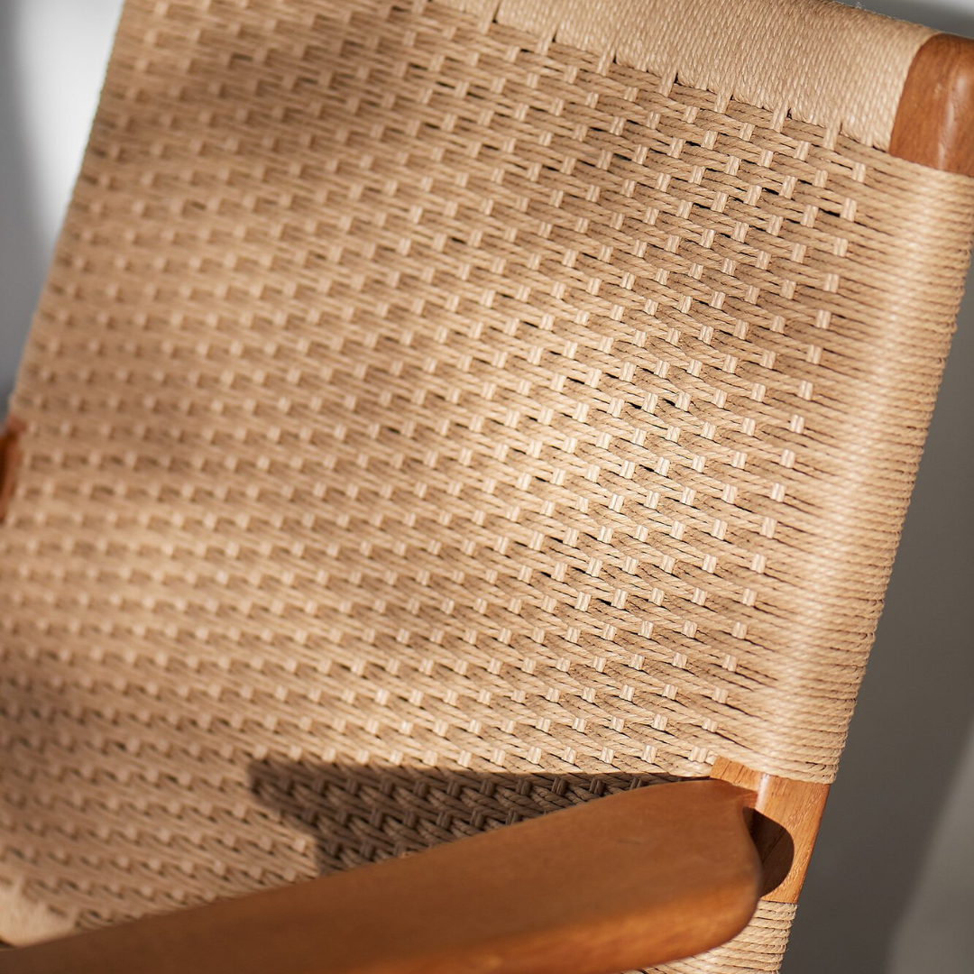 Hans Wegner CH25 lounge chair