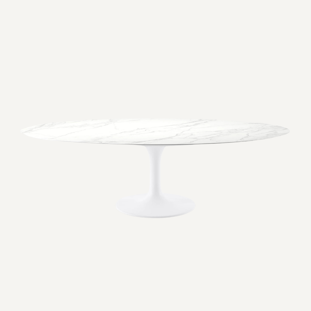 Table Tulipe ovale en marbre Saarinen