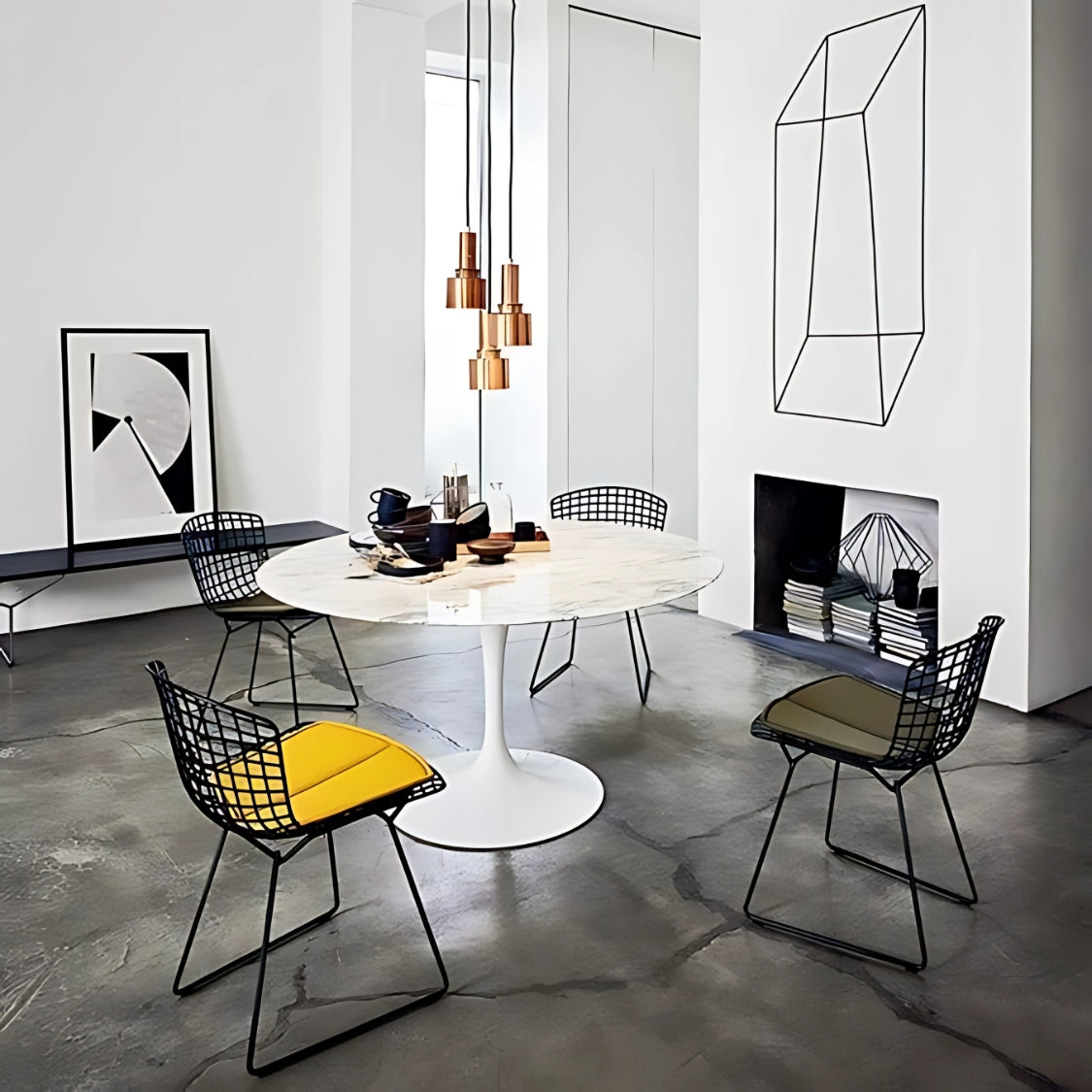 Round Tulipe Table Leg
